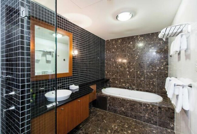 Bathroom 7