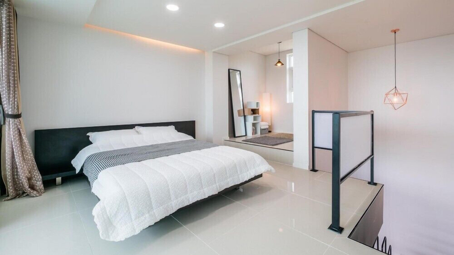Bedroom 8