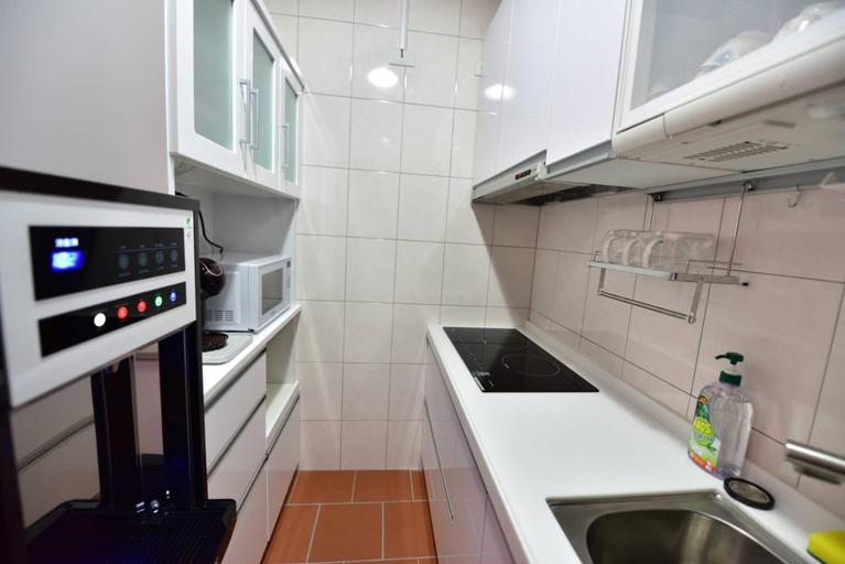 Kitchen, 木馬丑盒子古厝民宿 Troy Droll Bin, Kinmen
