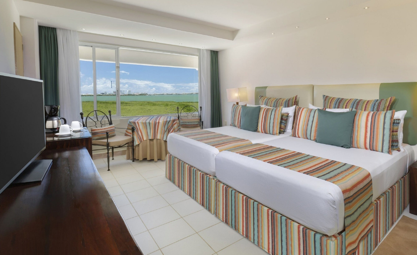 Bedroom 4, Grand Oasis Palm - All Inclusive, Benito Juárez