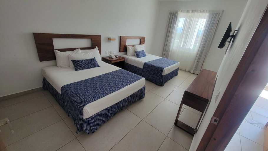 Bedroom 4, Casablanca Resort, Compostela
