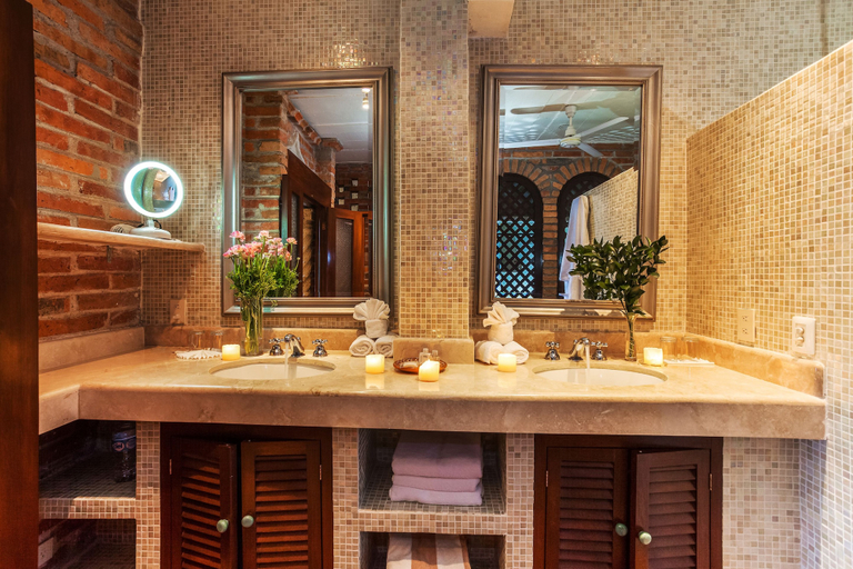 Bathroom 4, Quinta Maria Cortez Bed & Breakfast, Puerto Vallarta