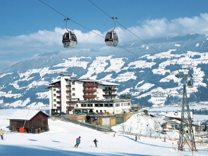Others 1, Apartment in Aschau Near Ski Slopes, Schwaz