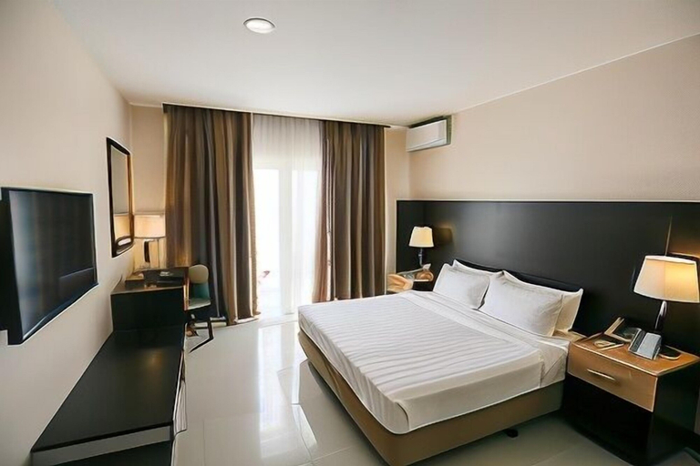 Bedroom 16