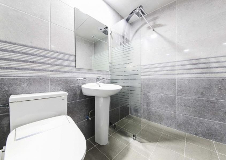 Bathroom 4, Suwon Galleria Hotel, Suwon