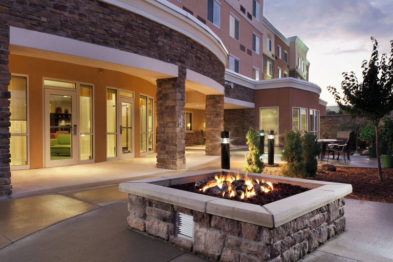 Exterior & Views 2, Courtyard Marriott Ankeny, Polk
