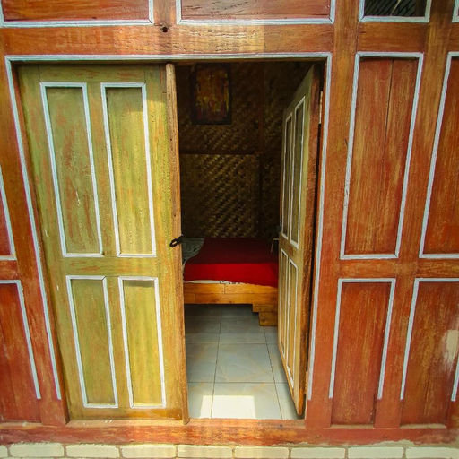 Aurora Stay Near Merapi by Smart Digital Assistants, Sleman