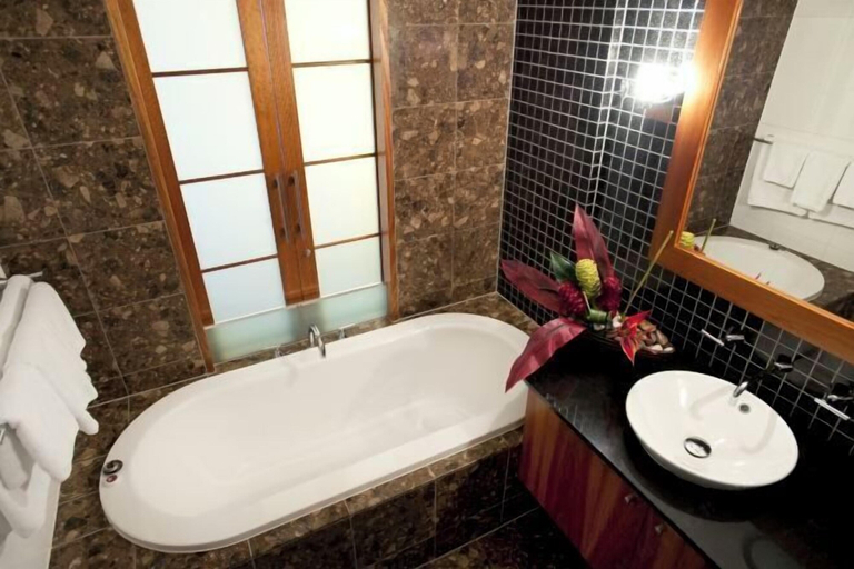 Bathroom 12