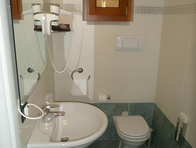 Bathroom 6