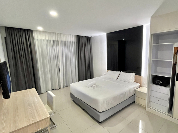 Bedroom 14
