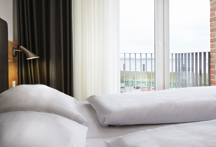 Bedroom 2, im-jaich Hotel, Bremerhaven