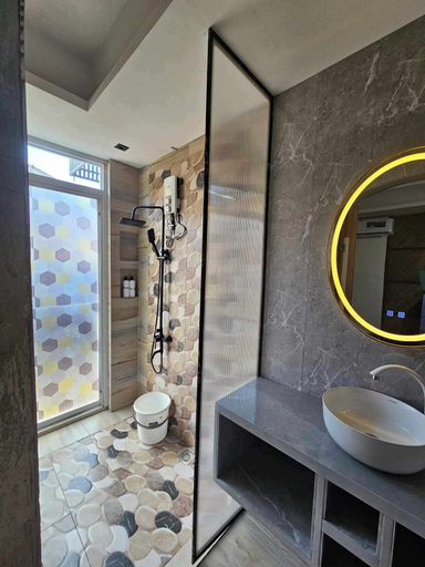 Bathroom 5, Hotel Pressie by SMS Hospitality, Panglao