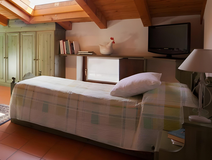 Bedroom 15