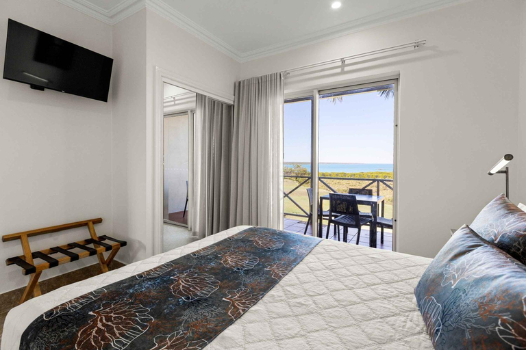 Bedroom 3, Moonlight Bay Suites, Broome