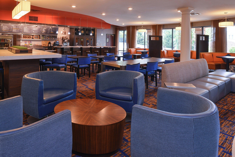 Food & Drinks 5, Courtyard by Marriott Pittsburgh Monroeville, Allegheny