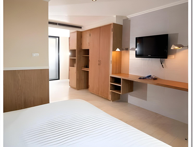 Bedroom 23