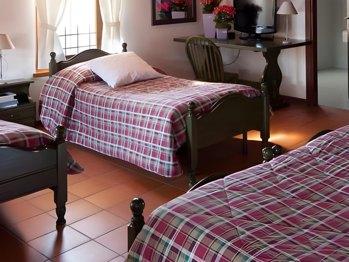 Bedroom 16