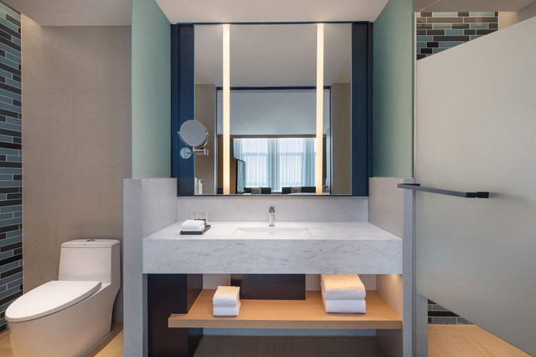 Bathroom 4, Fairfield By Marriott Liaocheng Dongchangfu, Liaocheng