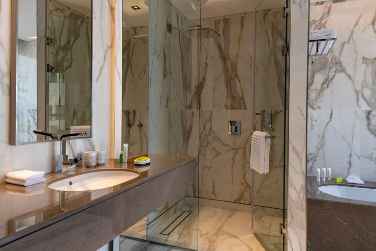 Bathroom 5, Agora, Doha, Autograph Collection, Lusail