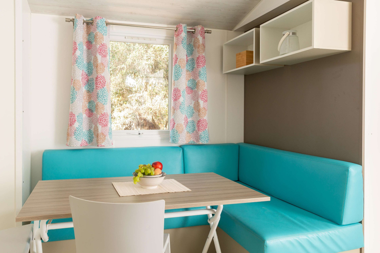 Dining Room 11