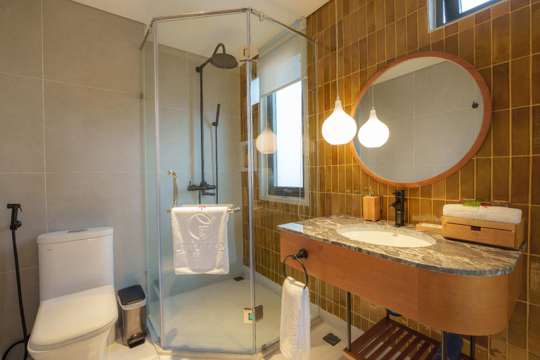 Bathroom 6