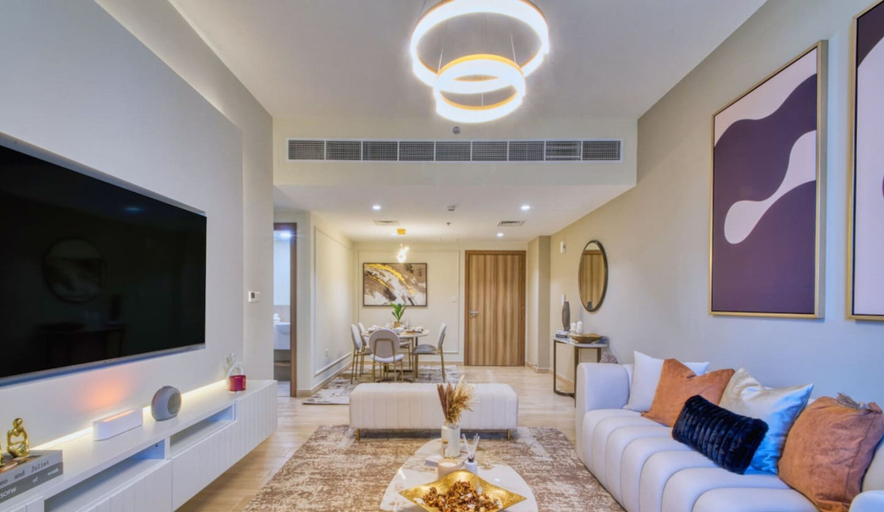 Room 4, 2BR Apt w Dubai Canal Views Near Burj Dubai Mall, Dubai