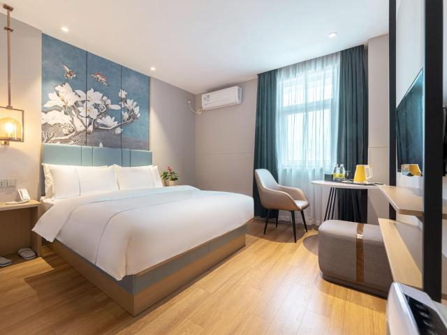 Bedroom 8