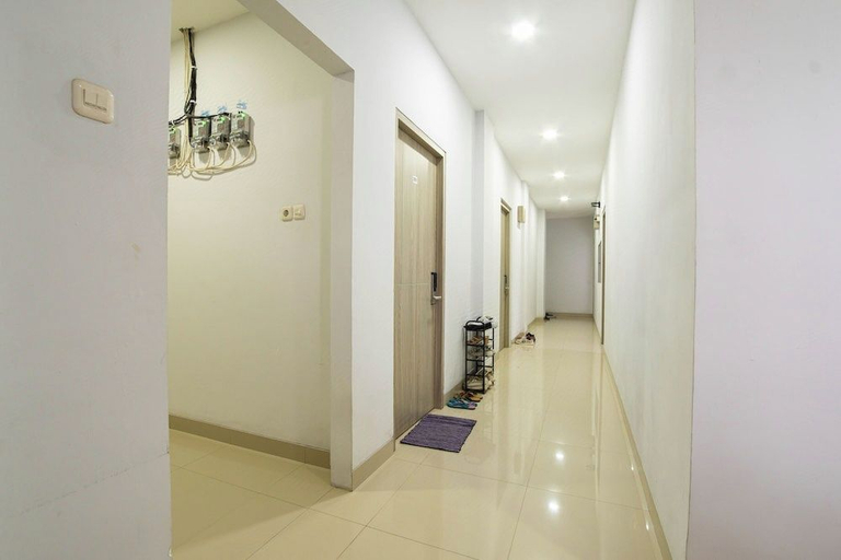 Kelowna Dwiwarna Residence, Central Jakarta