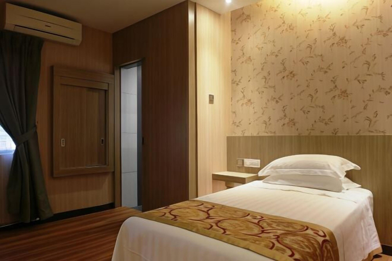 Bedroom 18