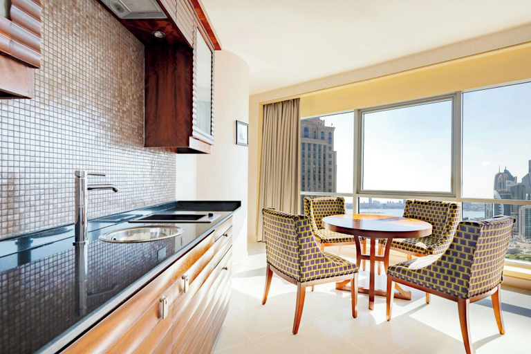 Dining Room 7