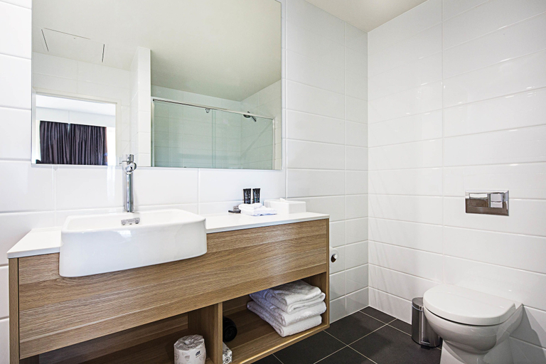 Bathroom 5