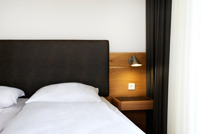 Bedroom 4, im-jaich Hotel, Bremerhaven