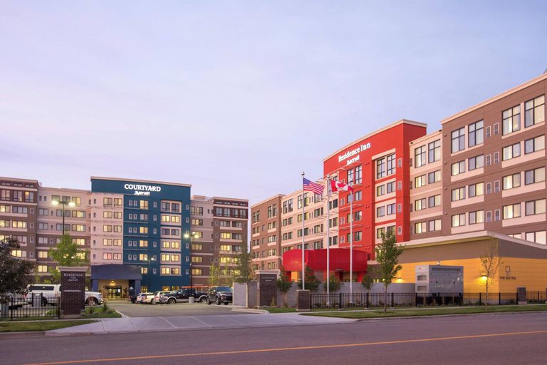 Exterior & Views 1, Residence Inn by Marriott Calgary South, Division No. 6