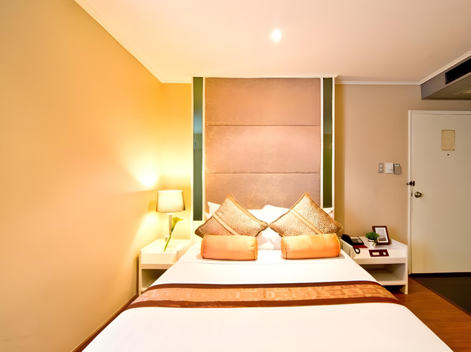 Bedroom 5