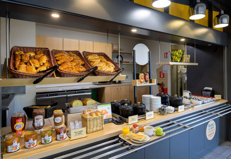 Food & Drinks 5, B&B HOTEL Marne-la-Vallée Bussy-Saint-Georges, Seine-et-Marne