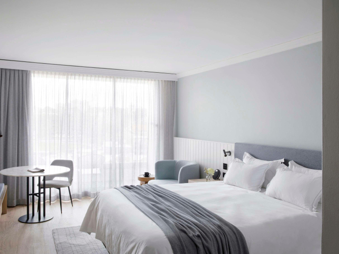 Bedroom 15