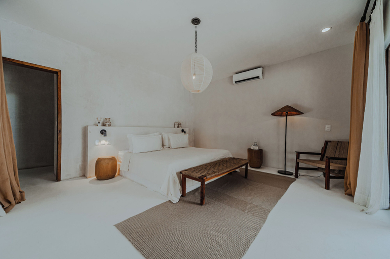 Bedroom 4, Dune Boutique Hotel located at the party zone, Cozumel