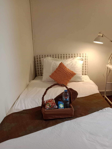 Bedroom 12