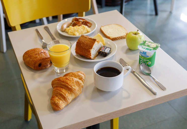 Food & Drinks 5, B&B HOTEL Moulins Toulon‑sur‑Allier, Allier