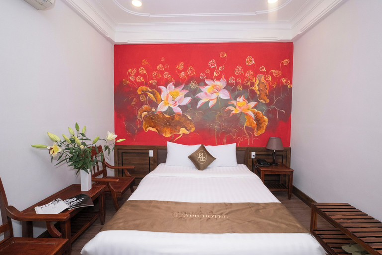 Bedroom 6