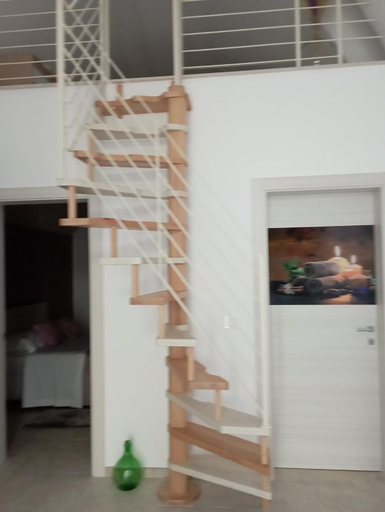 Others 3, Suite iris0211, Taranto