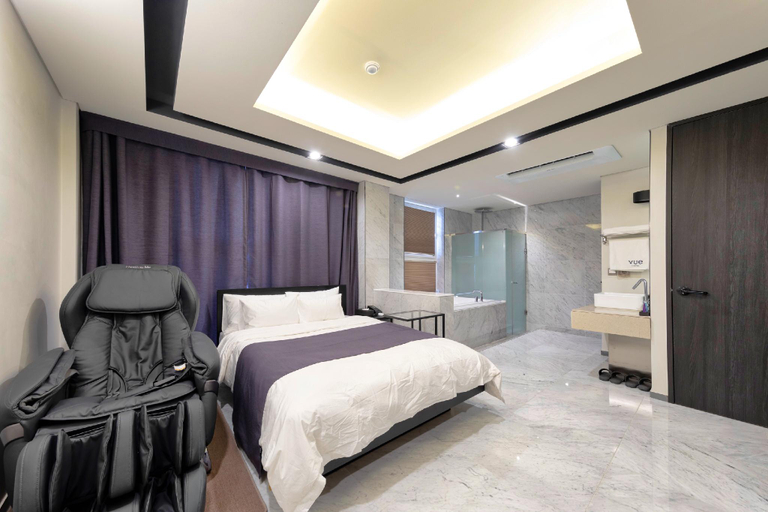 Bedroom 3, Cheonan Vue Hotel, Cheonan