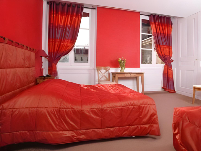 Bedroom 18