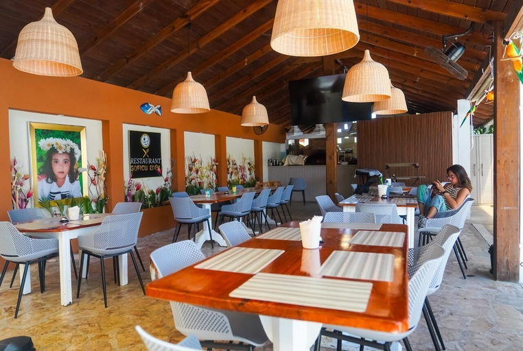Food & Drinks 3, Soficu Eden Dominicus, San Rafael del Yuma