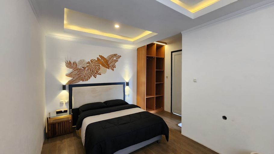 Bedroom 6