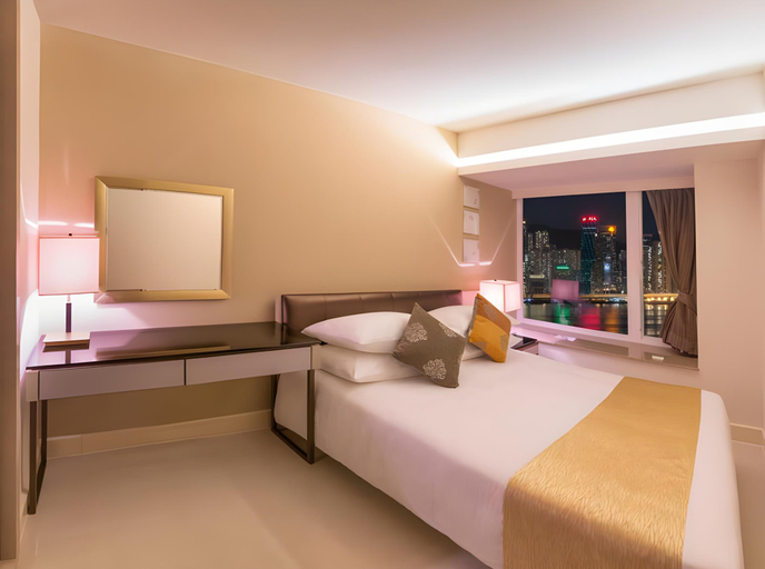 Bedroom 18