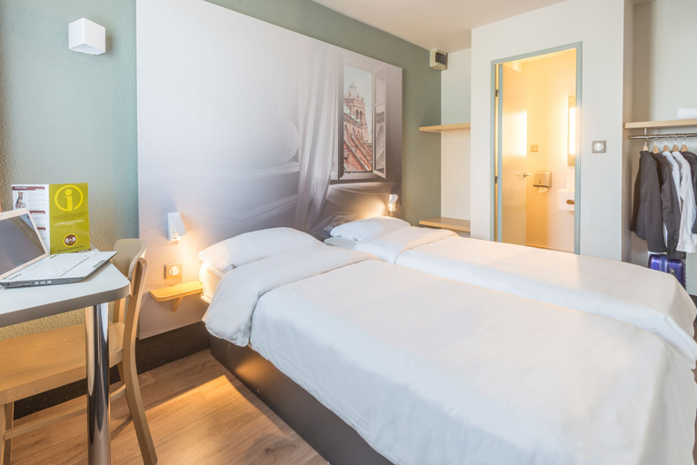 Bedroom 3, B&B HOTEL Strasbourg Sud Geispolsheim, Bas-Rhin