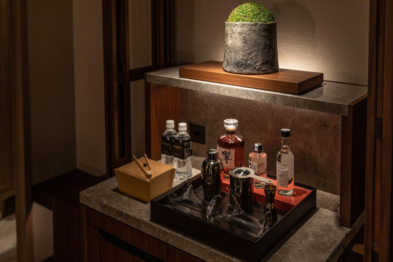 Food & Drinks 15