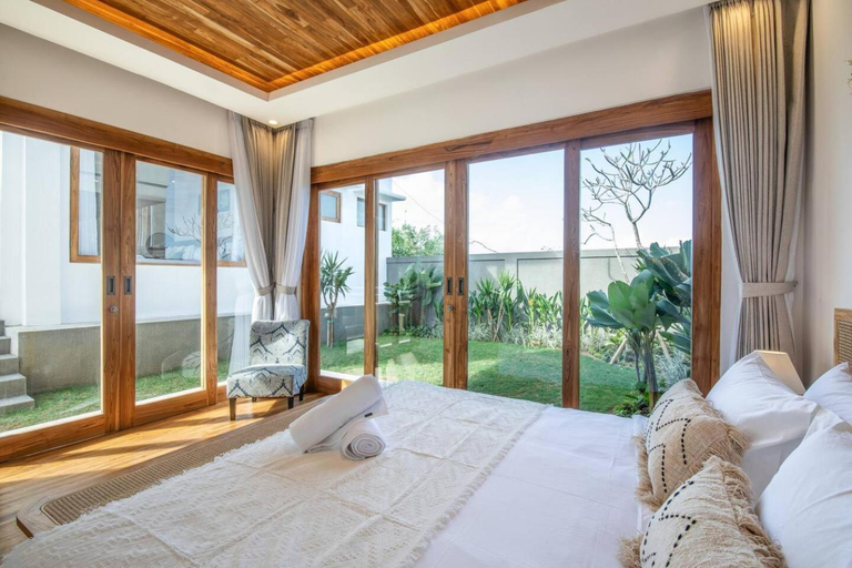 Bedroom 3, Luxurious 6 BR with Sea View, 5 mins to Savaya, Badung