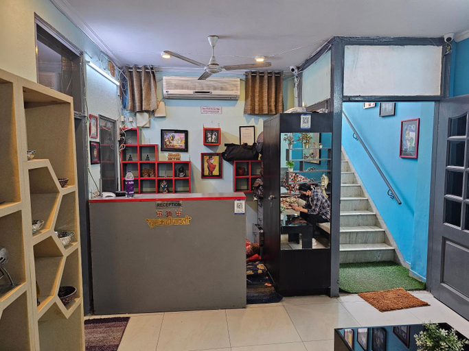 Others 5, Deer Park Home Stay, Delhi